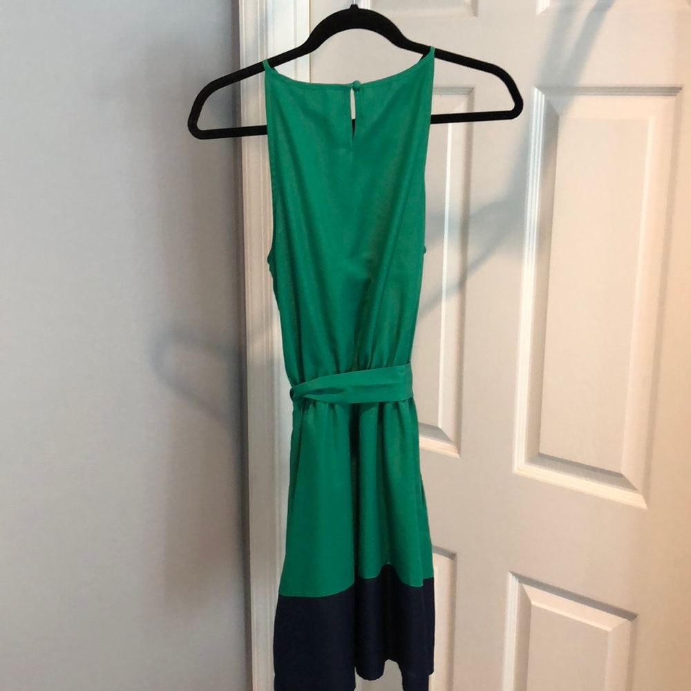 Express Colorblock Dress - Picture 3 of 4